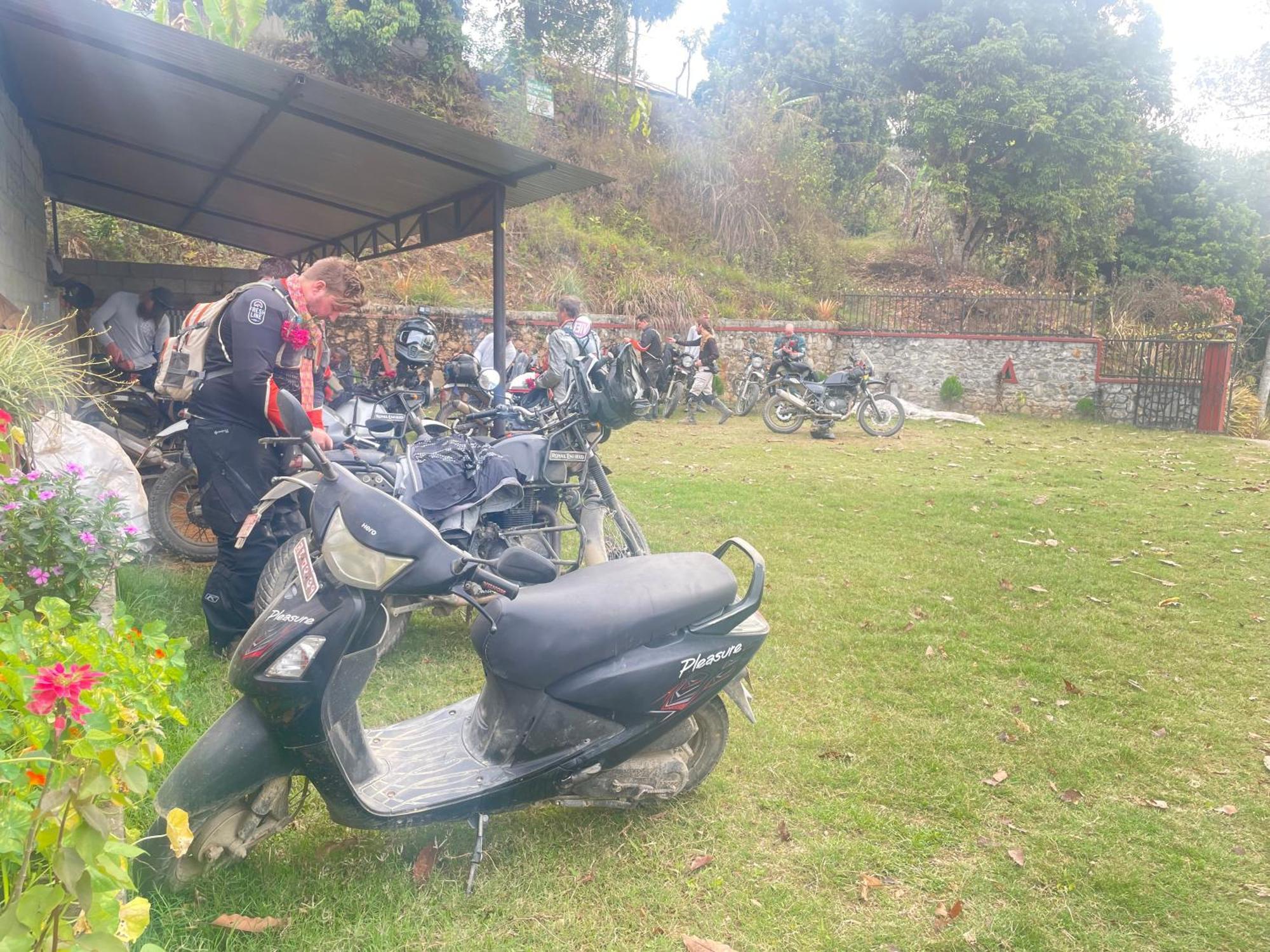 Himalaya Serene View Guest House & Farm Stay Deorali Luaran gambar